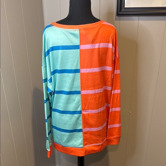 BiBi Women’s Medium Colorblock Crew Neck Sweatshirt - Orange and Mint - Picture 4 of 6